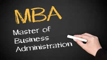 MBA in HR vs MBA in Finance : Course Details,Salary & Career Opportunities