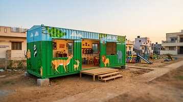 Bengaluru Student Launches 'The Unboxed School' to Support Migrant Children
